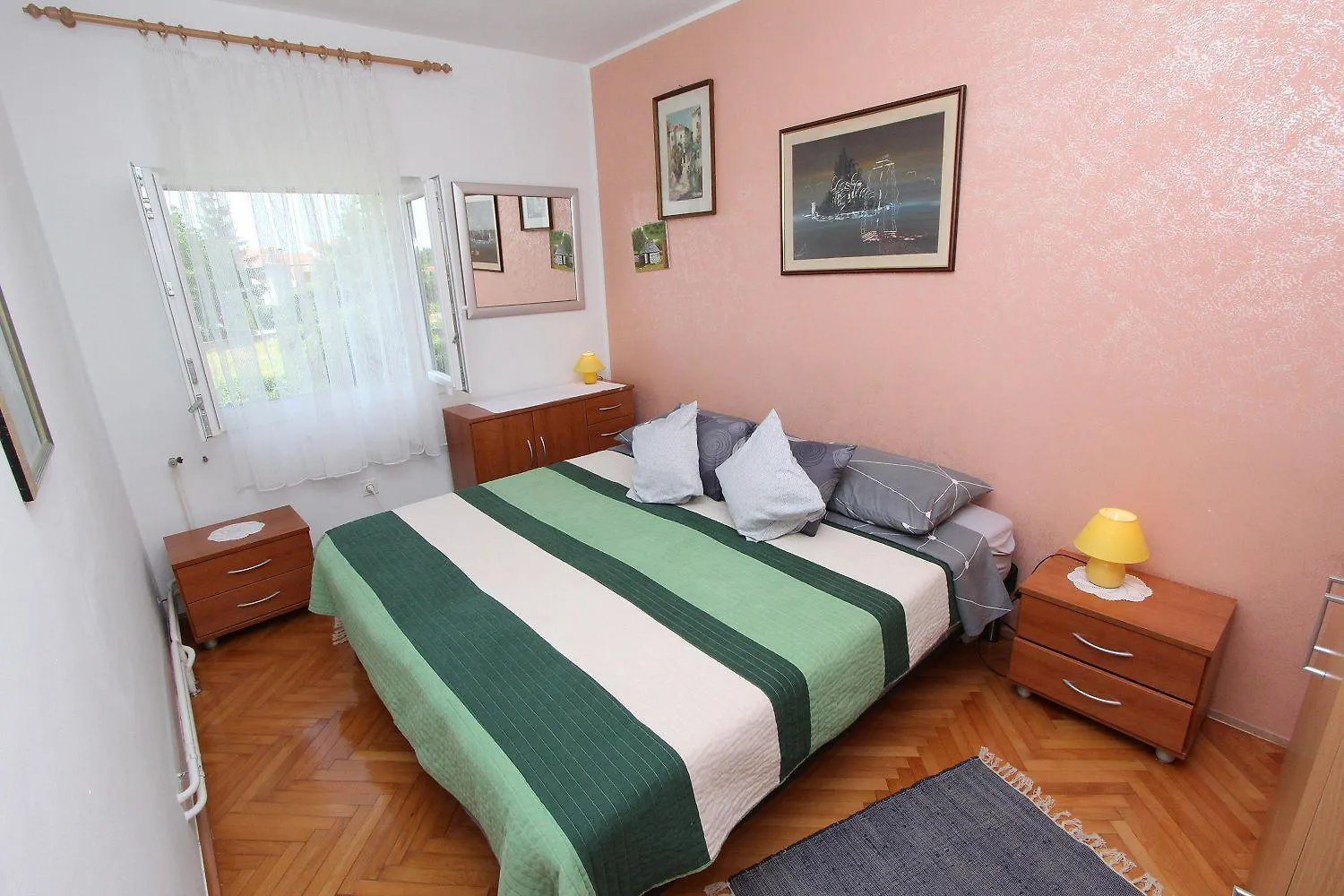 Mediterranes Apartment Nur 15 Minuten Zum Zentrum In Ruhiger Wohngegend Rovinj Croatia