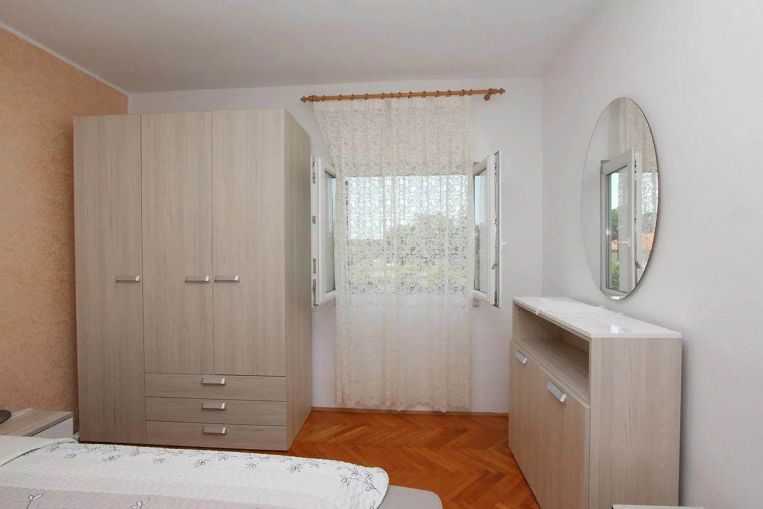 Mediterranes Apartment Nur 15 Minuten Zum Zentrum In Ruhiger Wohngegend Rovinj Croatia